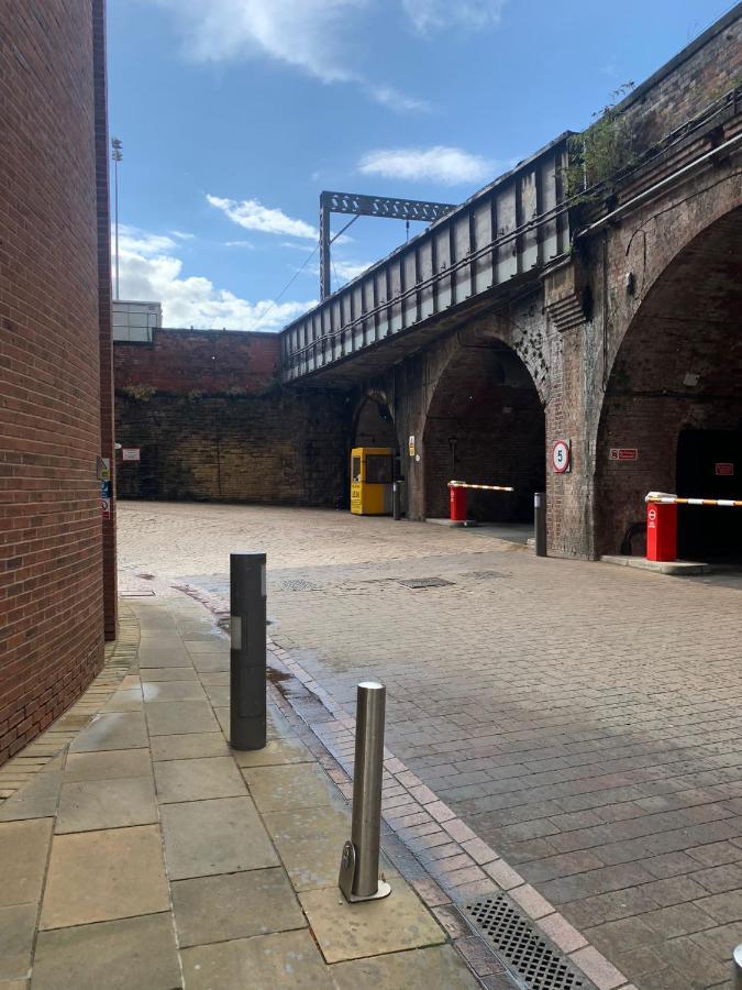 2 Bed Apartment In Granary Wharf Leeds Λιντς Εξωτερικό φωτογραφία