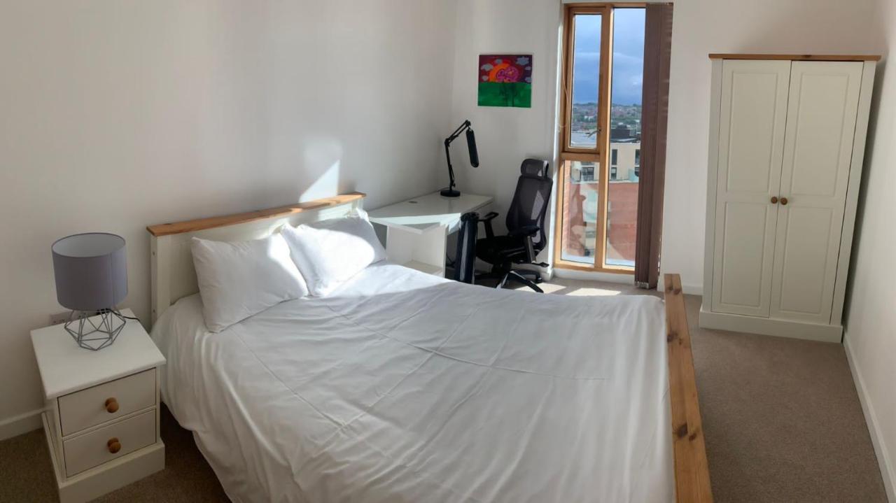 2 Bed Apartment In Granary Wharf Leeds Λιντς Εξωτερικό φωτογραφία